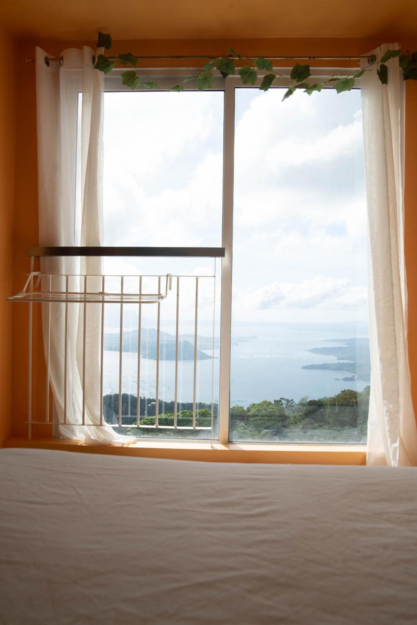 Wind Residences For Rent - Luiice Tagaytay City Bagian luar foto